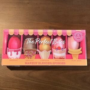 Pearlessence Makeup Blender Sponges 5pk Set, NIP